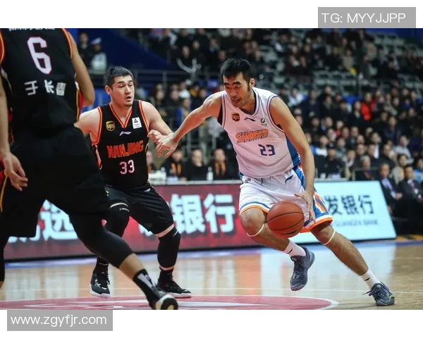 上海篮球队在世锦赛中的拼搏历程与荣耀时刻的深度剖析 上海篮球队在世锦赛中的拼搏历程与荣耀时刻的深度剖析