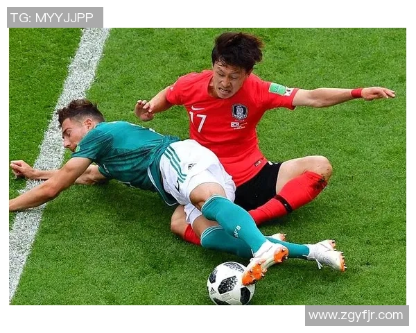 深圳足球队灵活性引发热议球迷与专家各执己见探讨争议背后原因 深圳足球队灵活性引发热议球迷与专家各执己见探讨争议背后原因